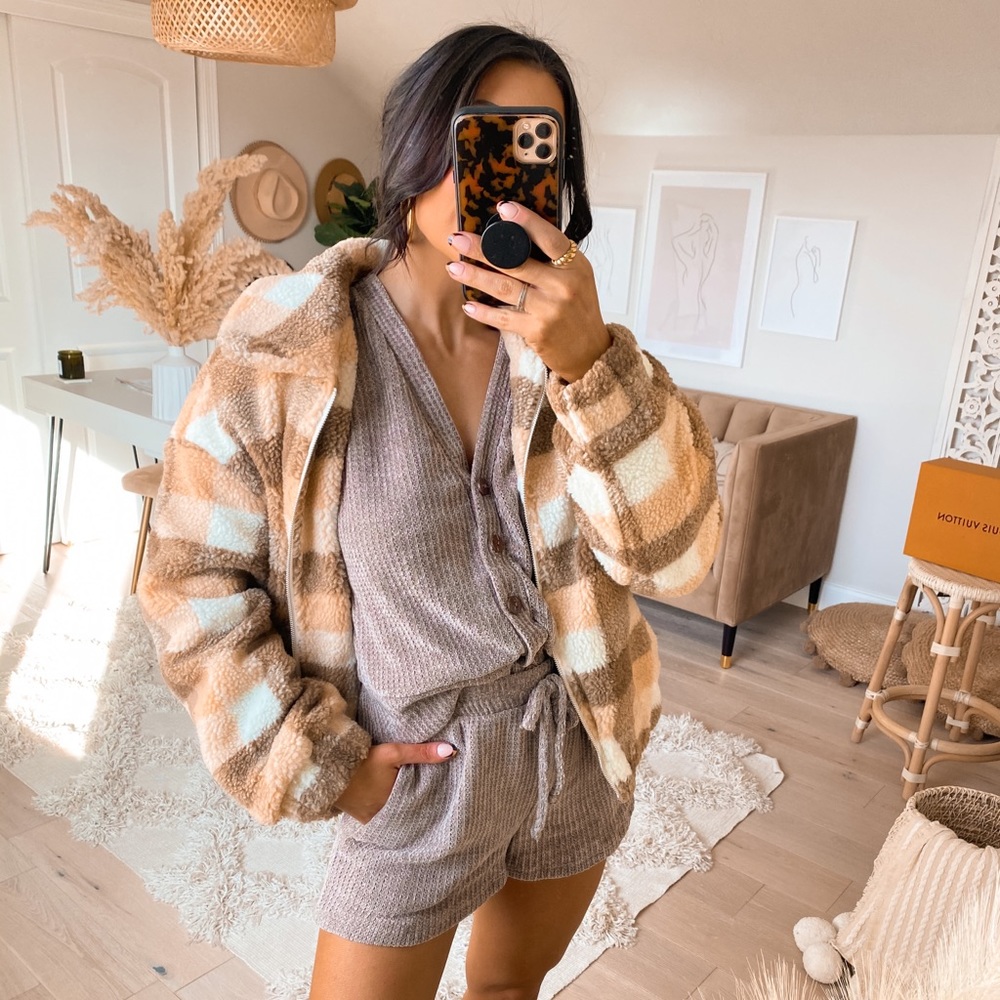 VICI SHERPA PLAID COAT